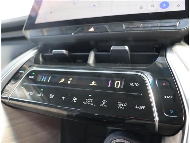 TOYOTA HARRIER 2WD 2023 Image 31