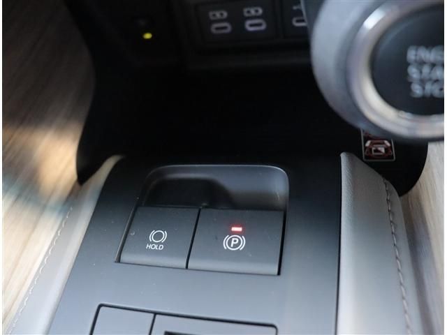 TOYOTA HARRIER 2WD 2023 Image 31