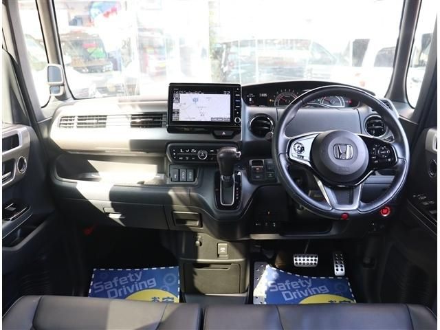 HONDA N BOX CUSTOM 2022 Image 31