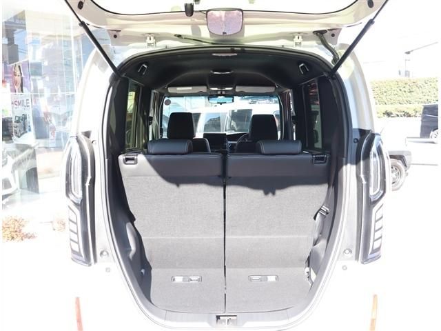 HONDA N BOX CUSTOM 2022 Image 31