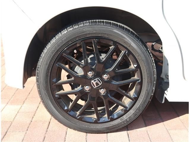 HONDA N BOX CUSTOM 2022 Image 31