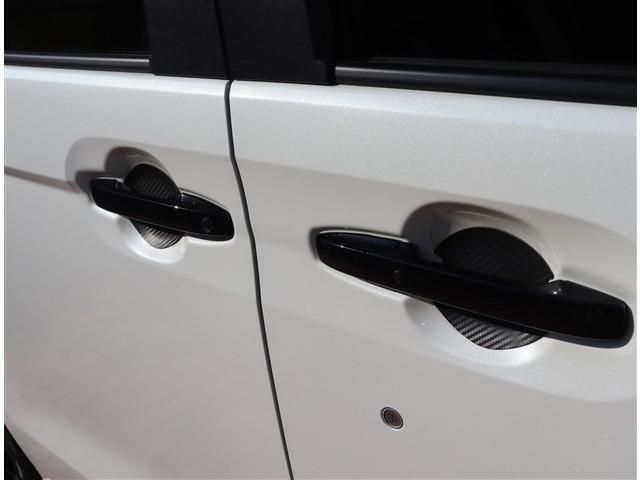 HONDA N BOX CUSTOM 2022 Image 31