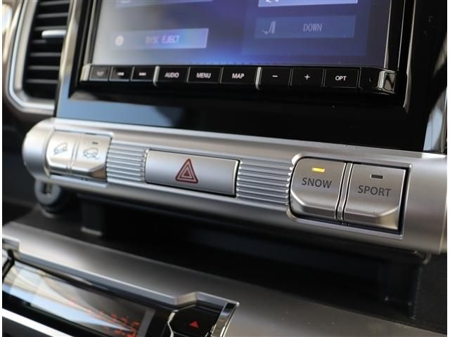 SUZUKI XBEE 4WD 2023 Image 31