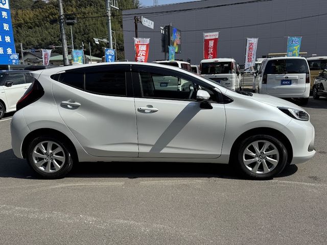 TOYOTA AQUA 2024 Image 31