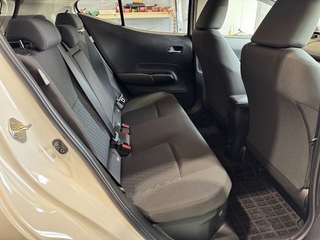 TOYOTA AQUA 2024 Image 31