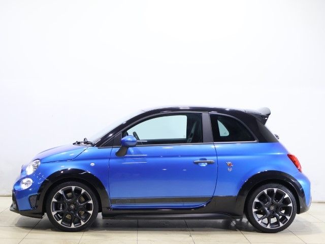 FIAT ABARTH 695 2023 Image 31