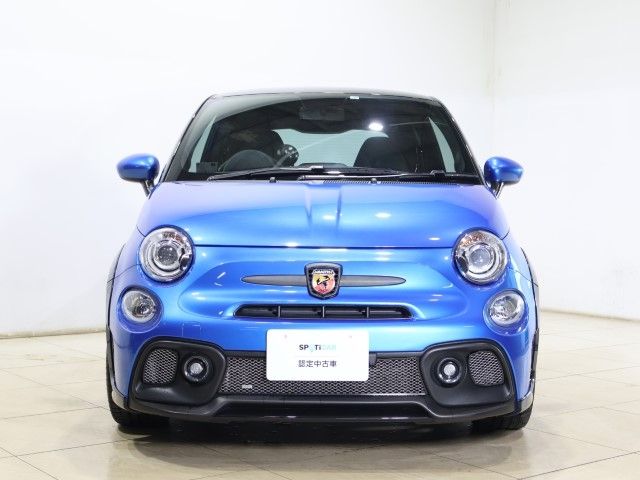 FIAT ABARTH 695 2023 Image 31