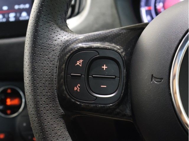 FIAT ABARTH 695 2023 Image 31