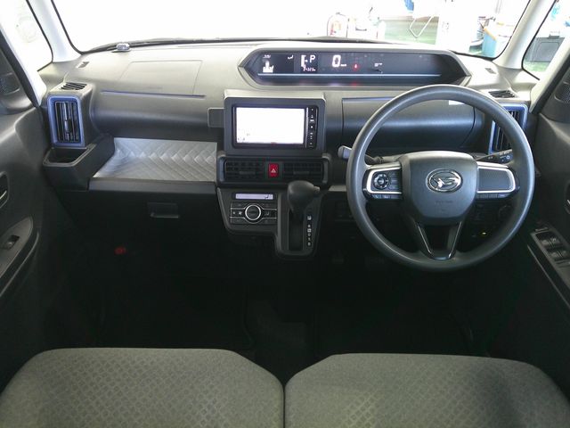 DAIHATSU TANTO 2022 Image 31