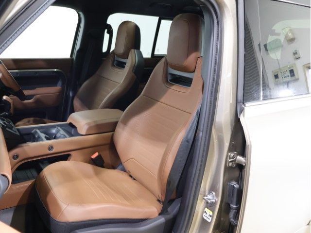 ROVER DEFENDER 2025 Image 31