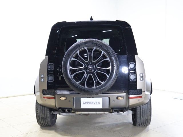 ROVER DEFENDER 2025 Image 31