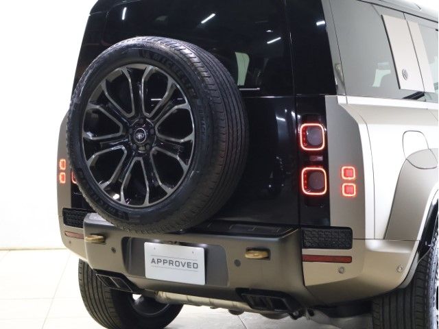 ROVER DEFENDER 2025 Image 31
