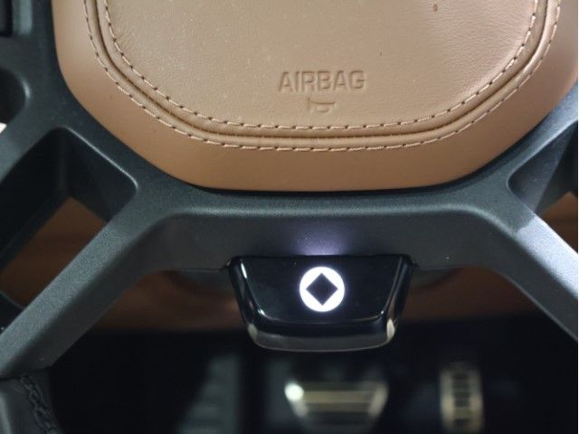 ROVER DEFENDER 2025 Image 31