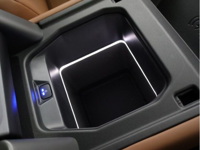 ROVER DEFENDER 2025 Image 31