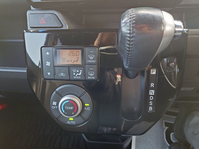 DAIHATSU WAKE 2017 Image 31