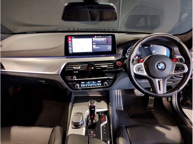 BMW M5 2023 Image 31