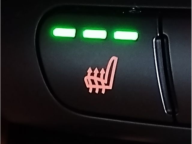 BMW MINI COOPER SD 5DOOR 2022 Image 31