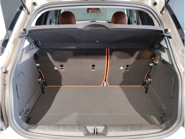 BMW MINI COOPER SD 5DOOR 2022 Image 31