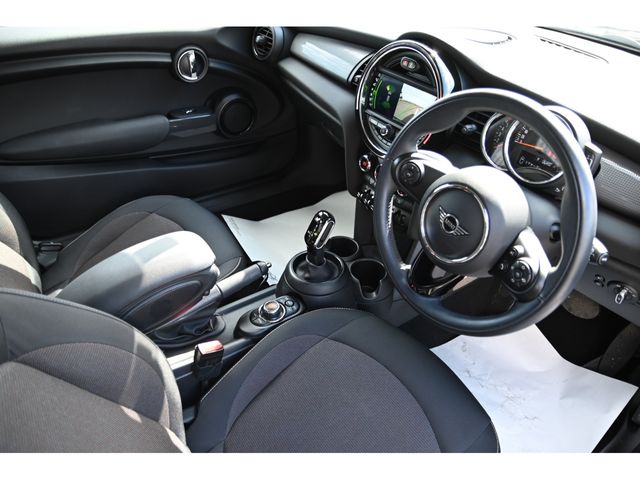 BMW MINI COOPER D 2021 Image 31
