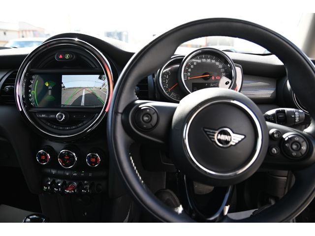 BMW MINI COOPER D 2021 Image 31