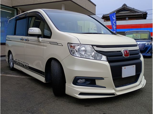HONDA STEPWAGON SPADA 2011 Image 31