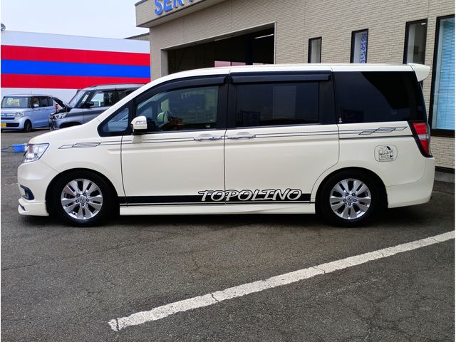 HONDA STEPWAGON SPADA 2011 Image 31