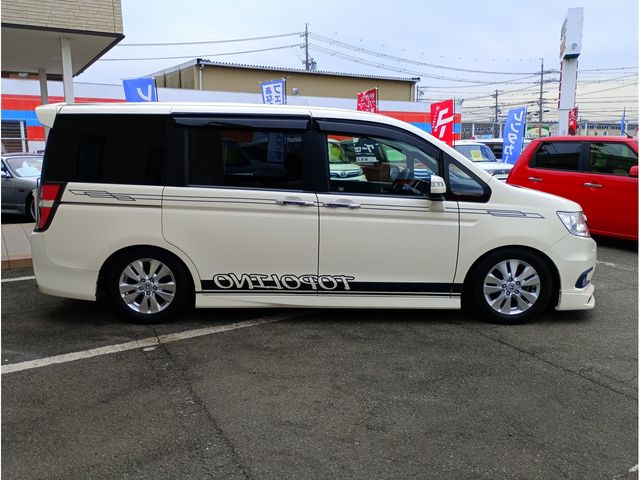 HONDA STEPWAGON SPADA 2011 Image 31