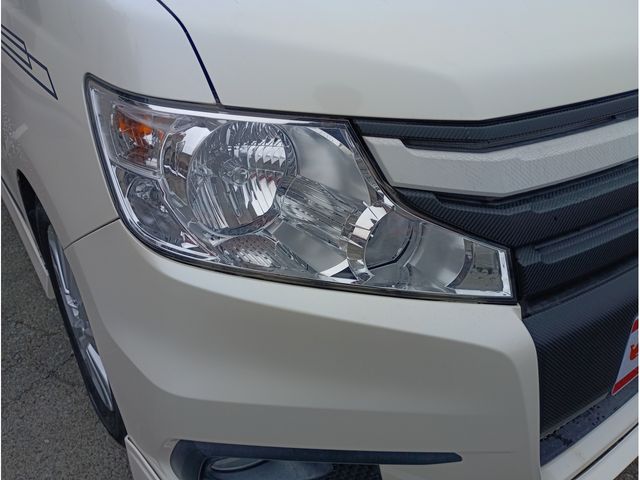 HONDA STEPWAGON SPADA 2011 Image 31