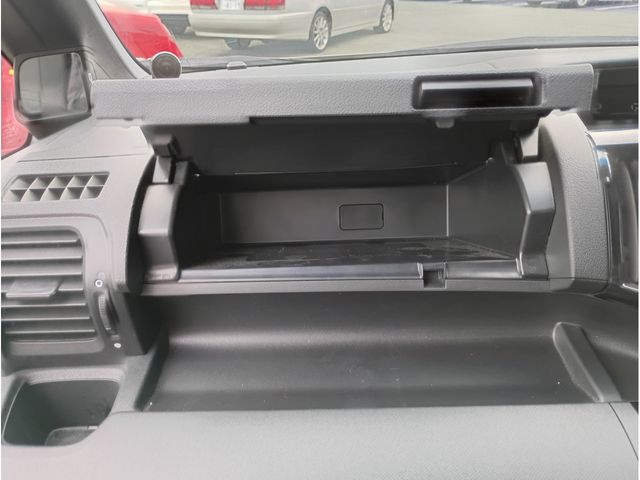 HONDA STEPWAGON SPADA 2011 Image 31