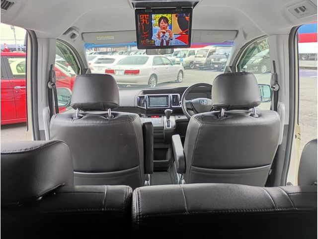 HONDA STEPWAGON SPADA 2011 Image 31