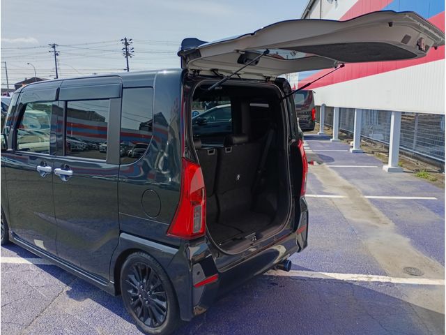 DAIHATSU TANTO CUSTOM 2019 Image 31