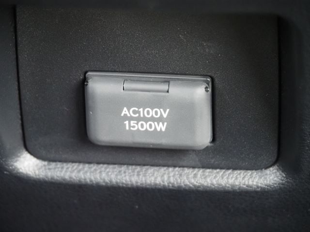 TOYOTA LEXUS RX450H+ 2023 Image 31