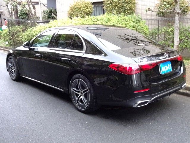 MERCEDES BENZ E CLAS 2024 Image 31