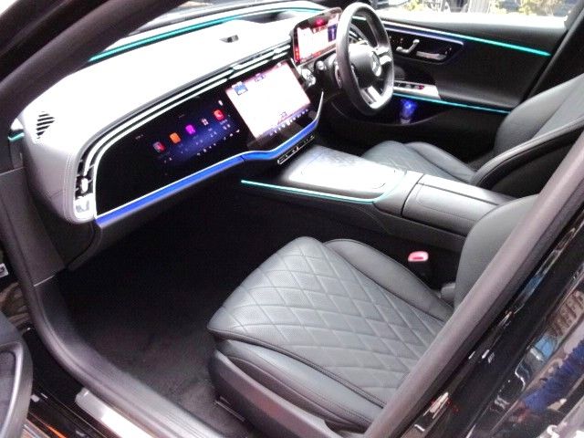 MERCEDES BENZ E CLAS 2024 Image 31