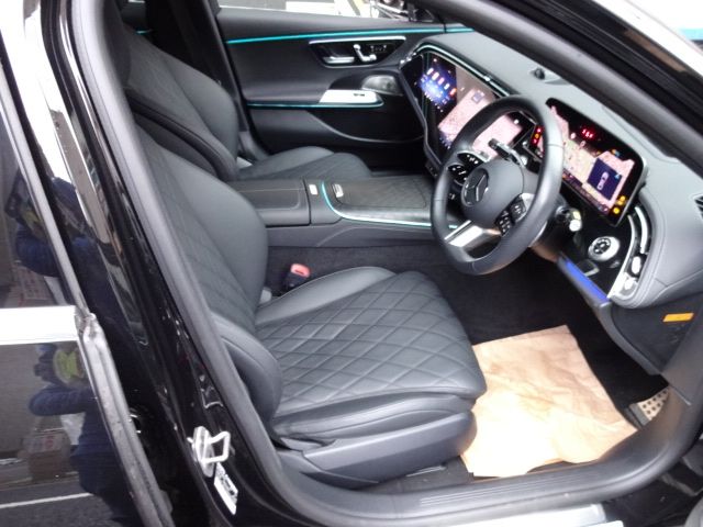 MERCEDES BENZ E CLAS 2024 Image 31