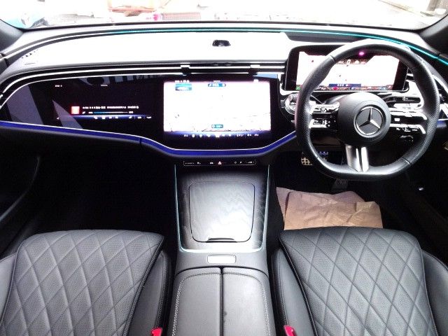 MERCEDES BENZ E CLAS 2024 Image 31