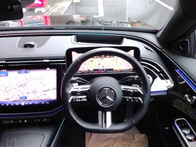 MERCEDES BENZ E CLAS 2024 Image 31