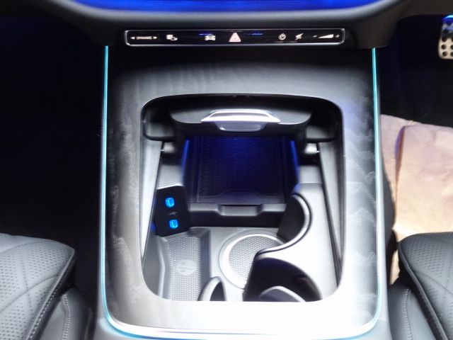 MERCEDES BENZ E CLAS 2024 Image 31