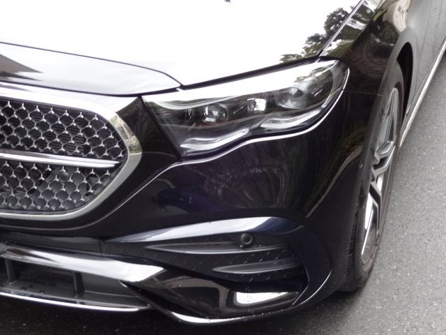 MERCEDES BENZ E CLAS 2024 Image 31