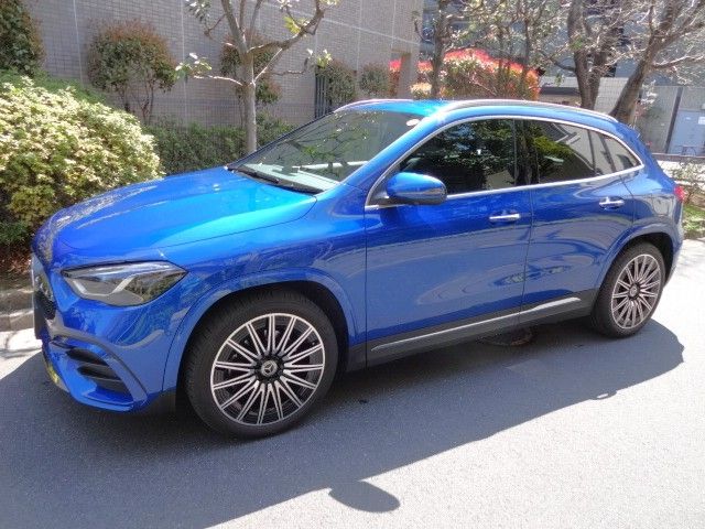 MERCEDES BENZ GLA CL 2025 Image 31