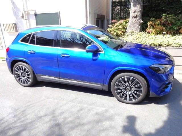 MERCEDES BENZ GLA CL 2025 Image 31