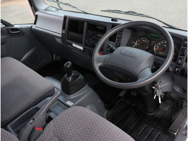 ISUZU ELF 2021 Image 31