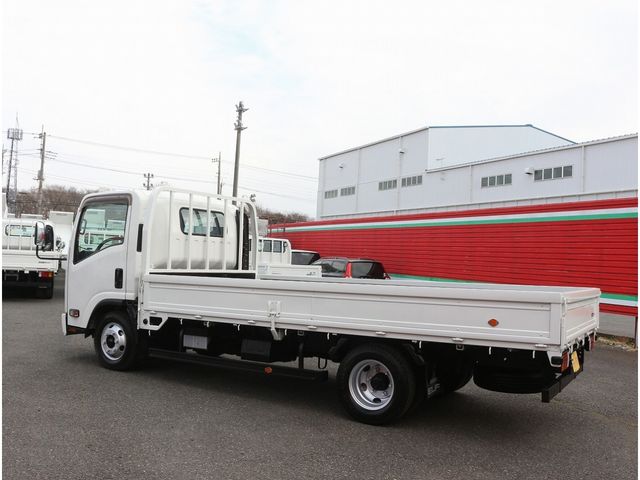 ISUZU ELF 2021 Image 31