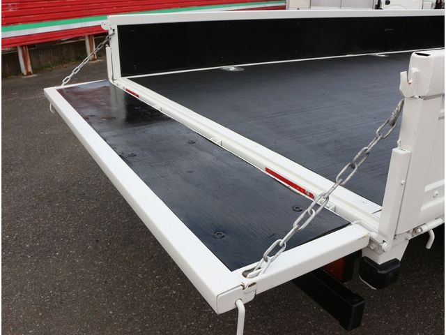 ISUZU ELF 2021 Image 31