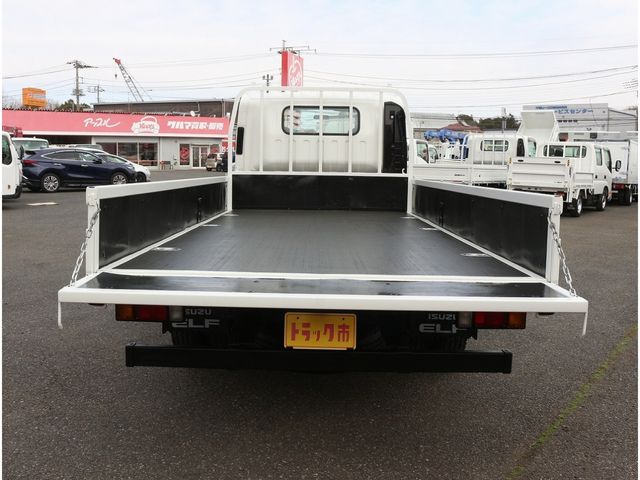 ISUZU ELF 2021 Image 31