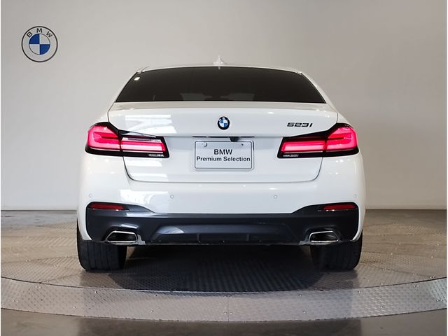 BMW 5SERIES SEDAN 2022 Image 31