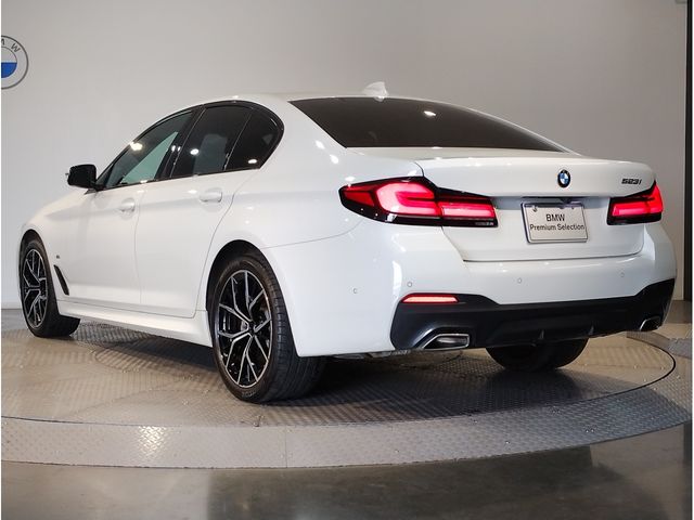 BMW 5SERIES SEDAN 2022 Image 31