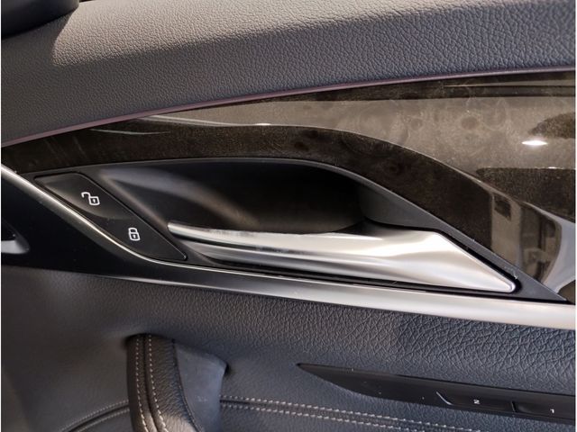 BMW 5SERIES SEDAN 2022 Image 31