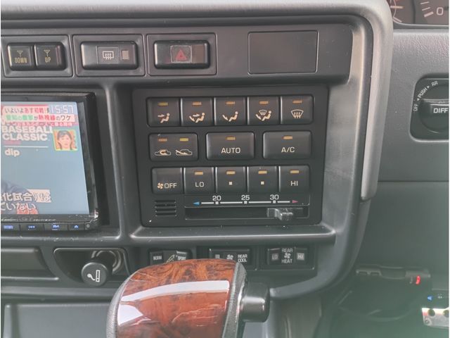 TOYOTA LANDCRUISER WAGON 1996 Image 31