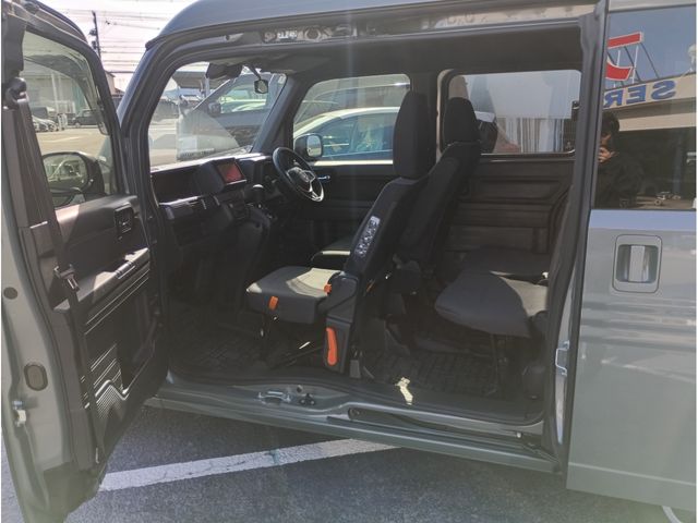 HONDA N-VAN 2025 Image 31